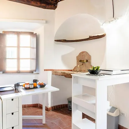 - And Bright Flat Castagneto Carducci